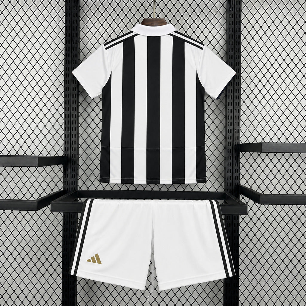 Kit Enfant Juventus 2026/27 – Domicile