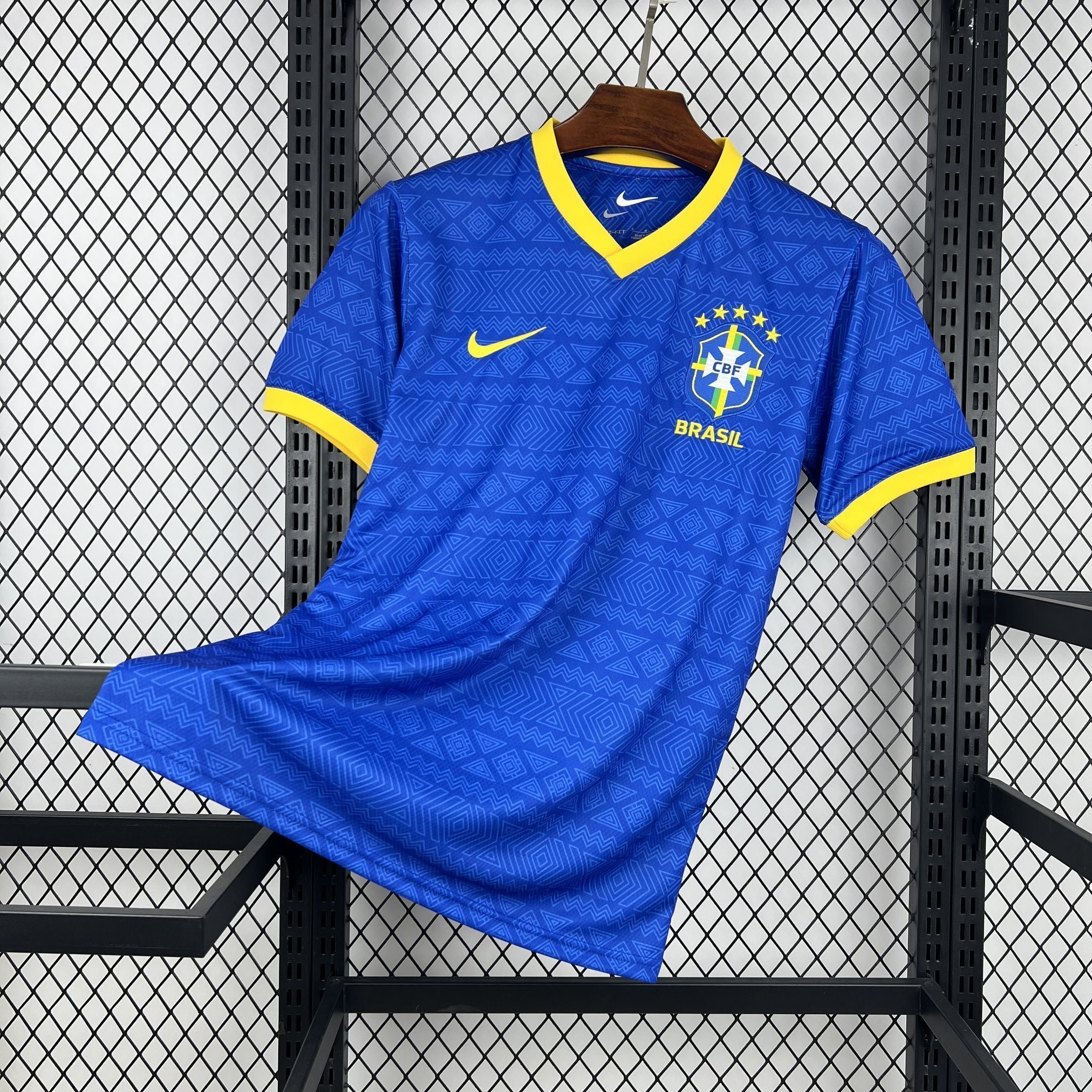 Camiseta conceptual de Brasil 2025/26