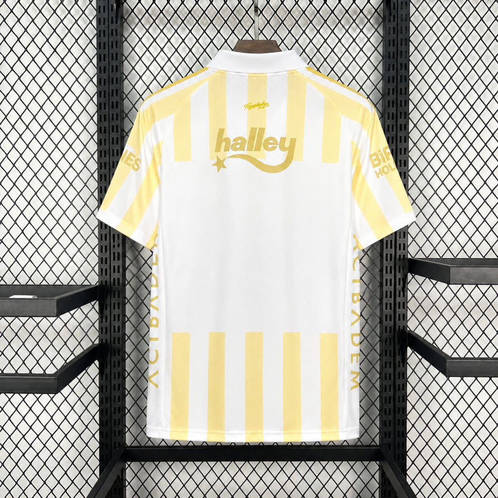Galatasaray 2025/26 Away Shirt