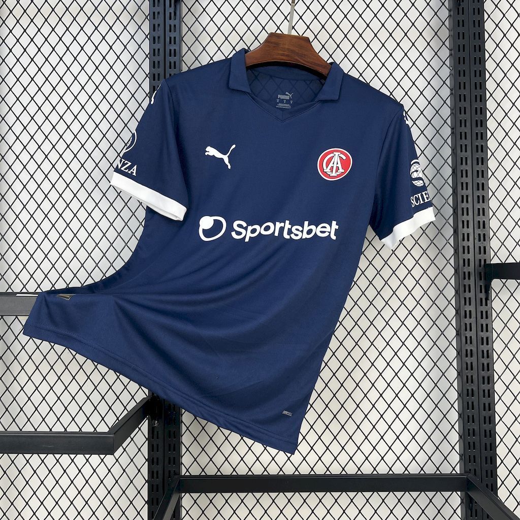 Equipación visitante del Galatasaray 2025/26