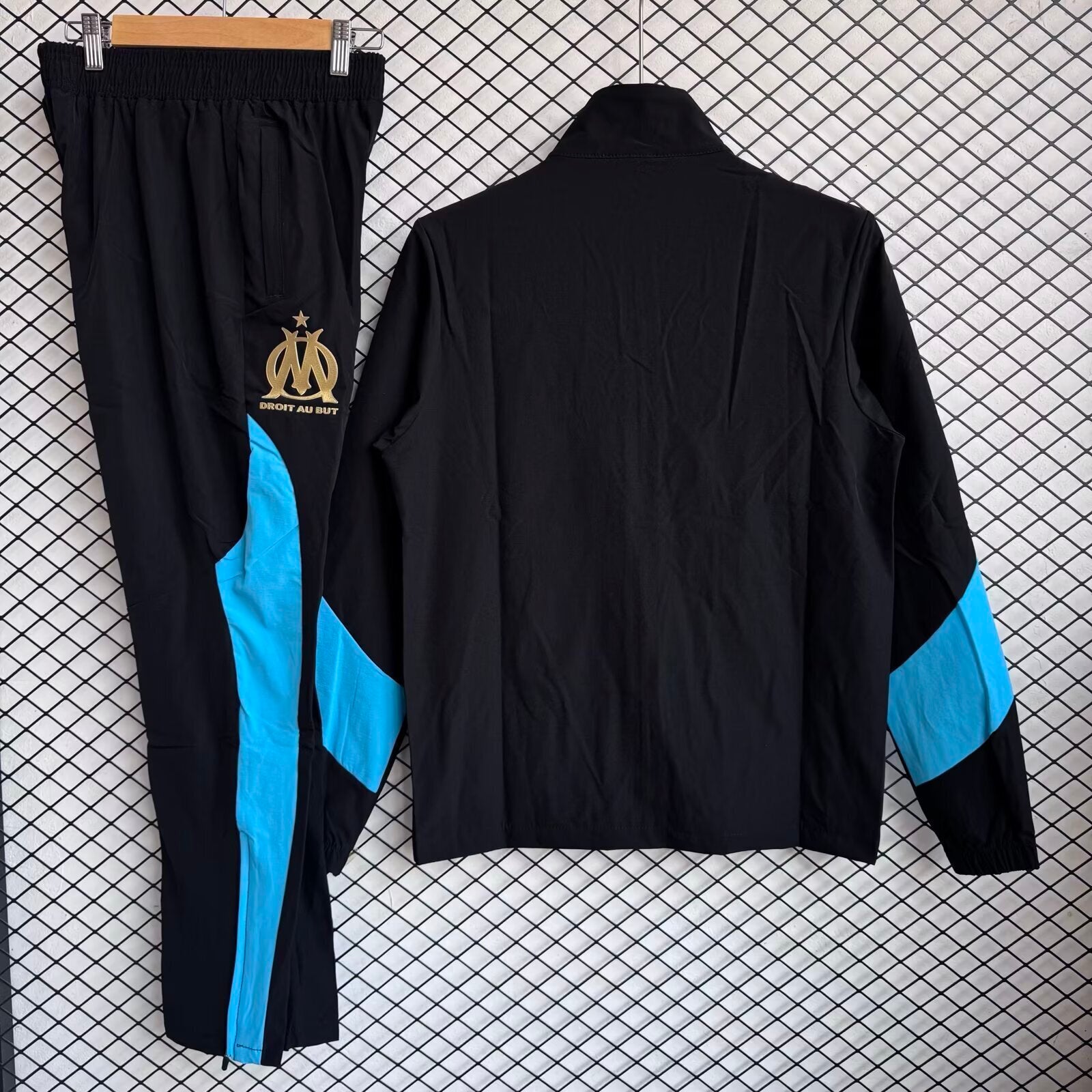 Arsenal 2025/26 Tracksuit