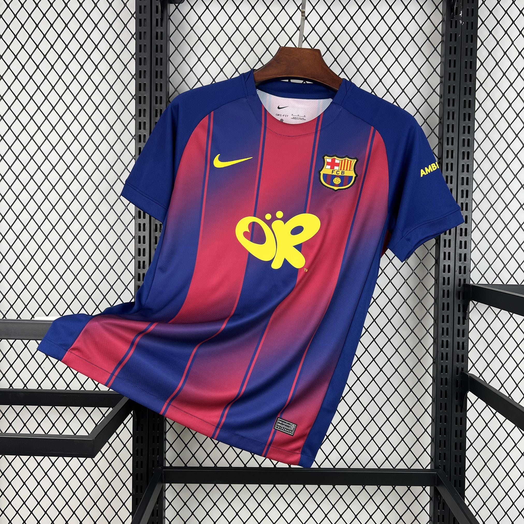 Maillot FC Barcelone x Olivia Rodrigo 2025/26 – Domicile