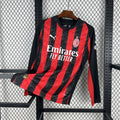 Camiseta local del AC Milan Serie A 2025/26