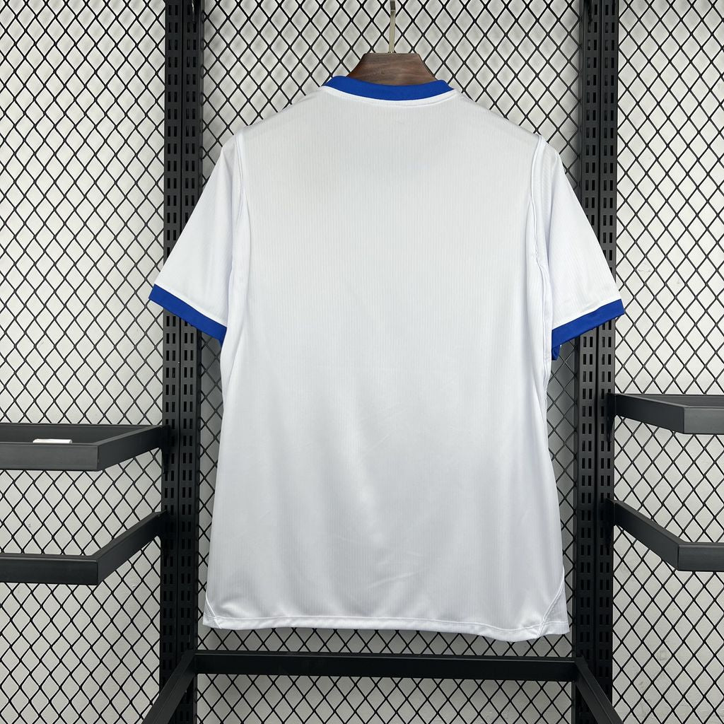 Camiseta local de Chile 2026