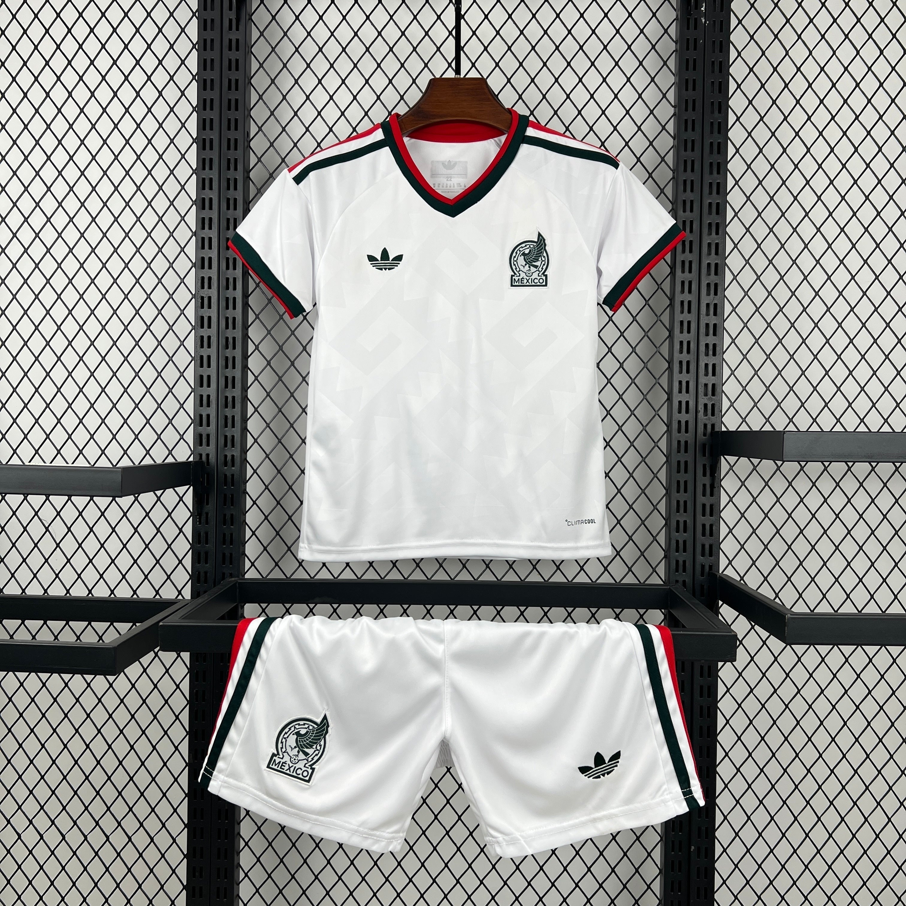 Kit Enfant Mexique Coupe Du Monde 2026 – Extérieur