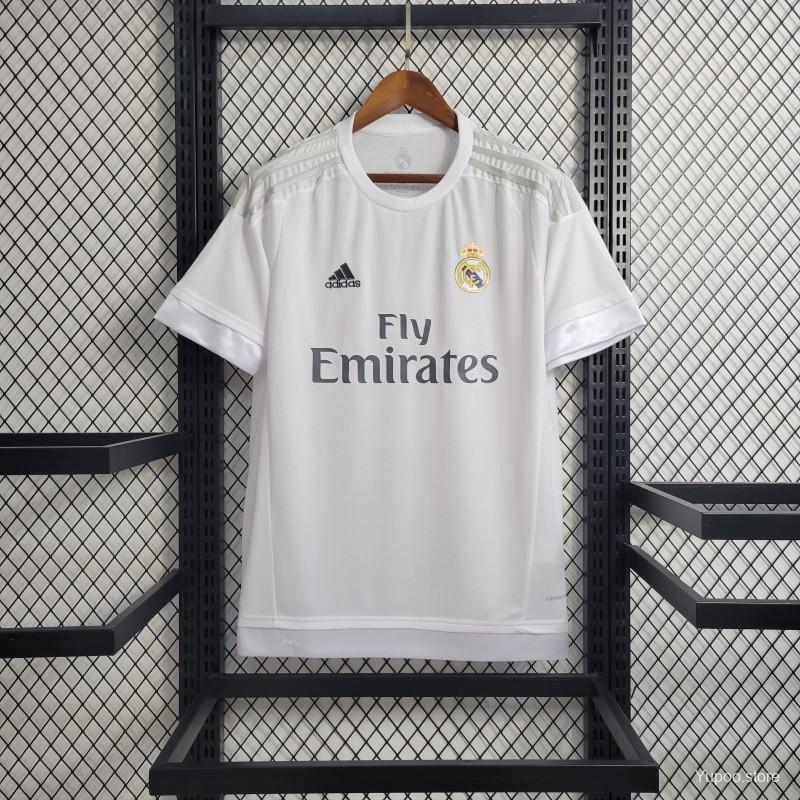 Camiseta retro del Real Madrid 2015/2016