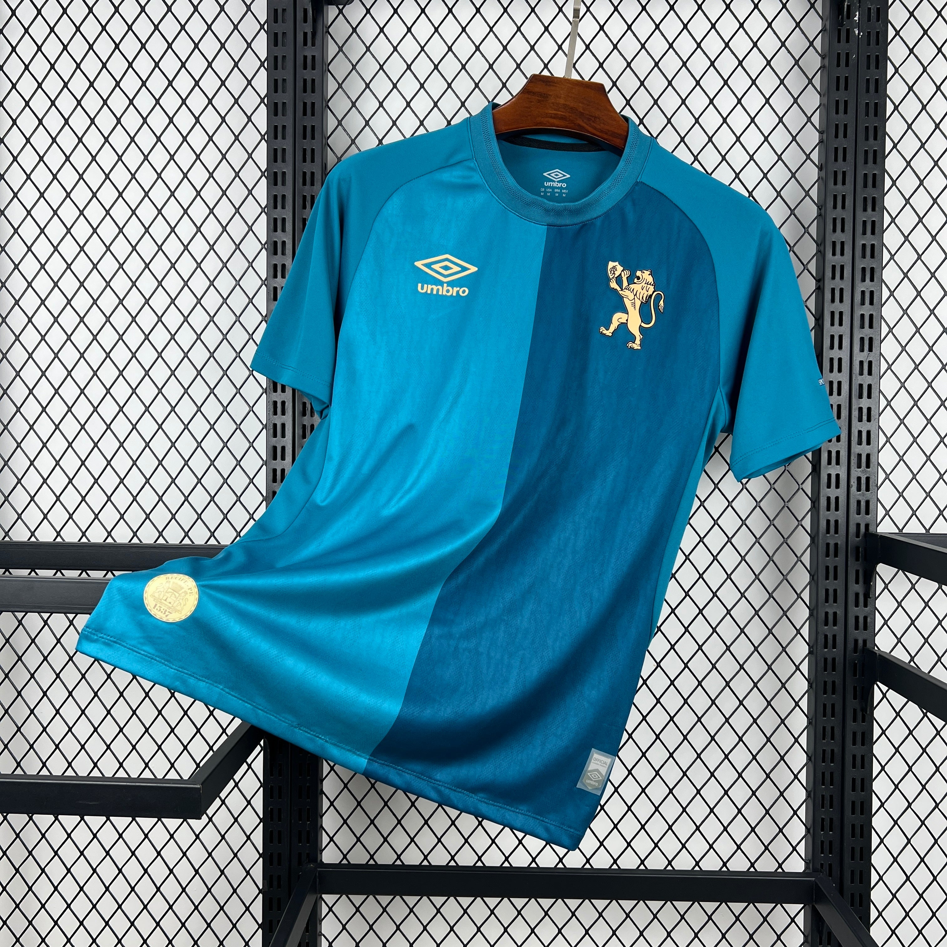 Galatasaray 2025/26 Away Shirt