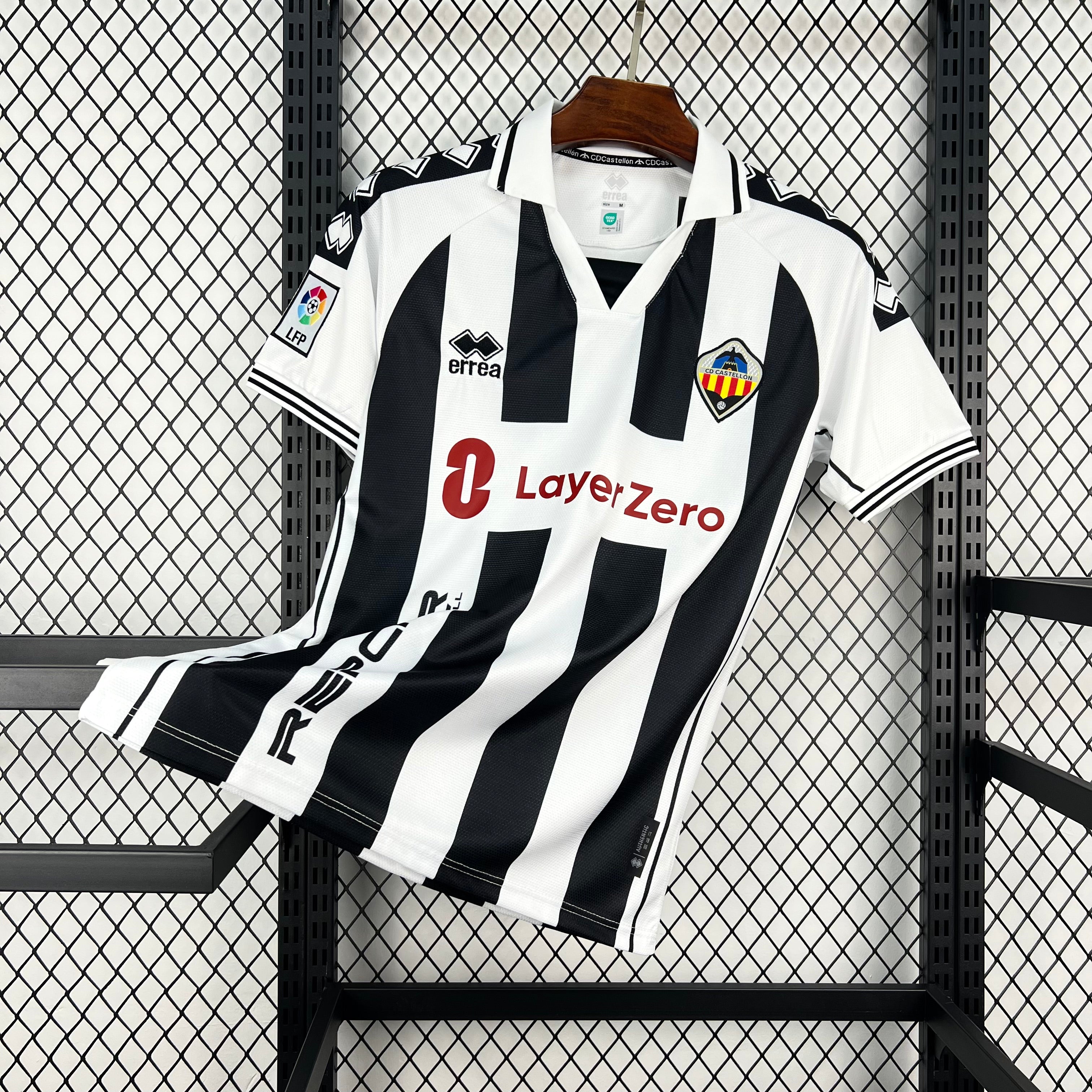 Equipación visitante del Galatasaray 2025/26