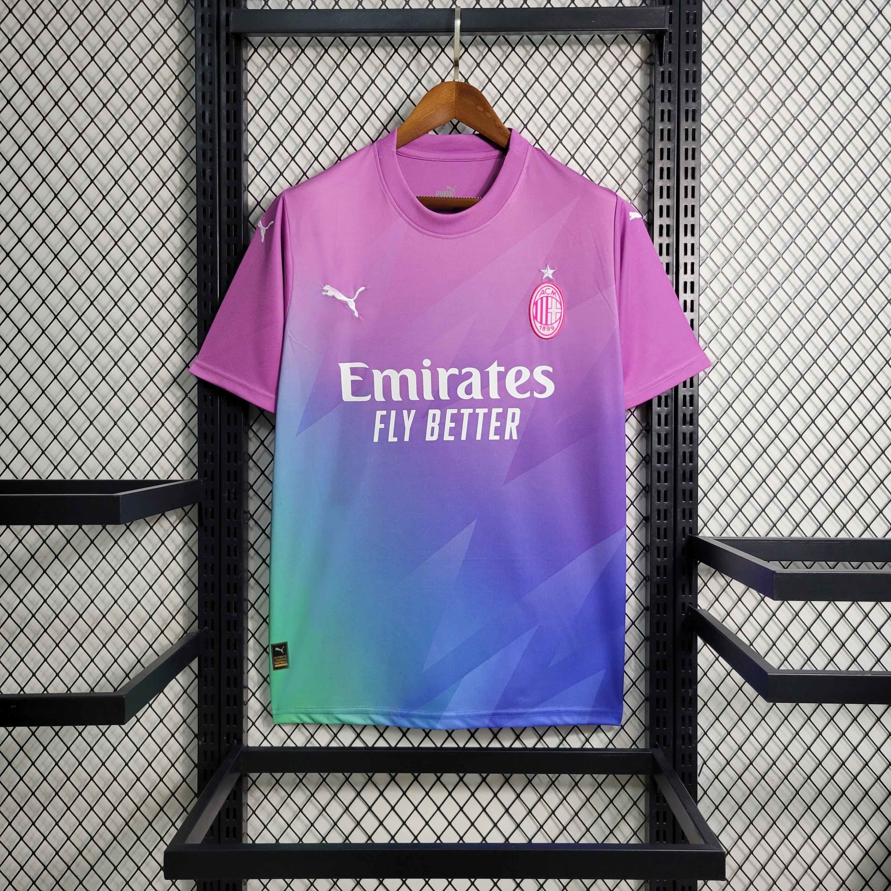 Camiseta retro de local del AC Milan 2006/2007