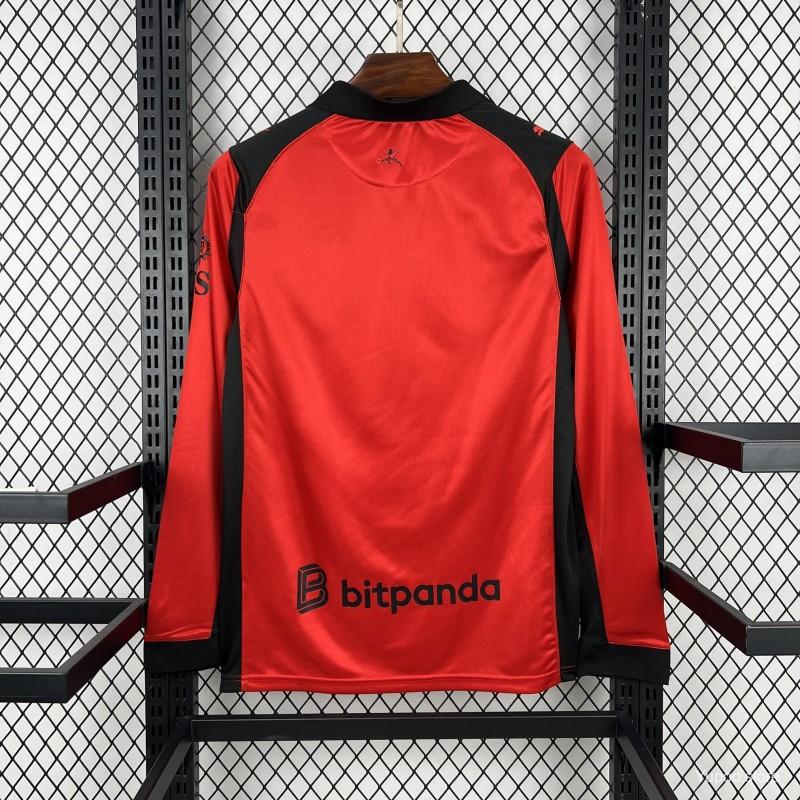 Camiseta local del AC Milan Serie A 2025/26