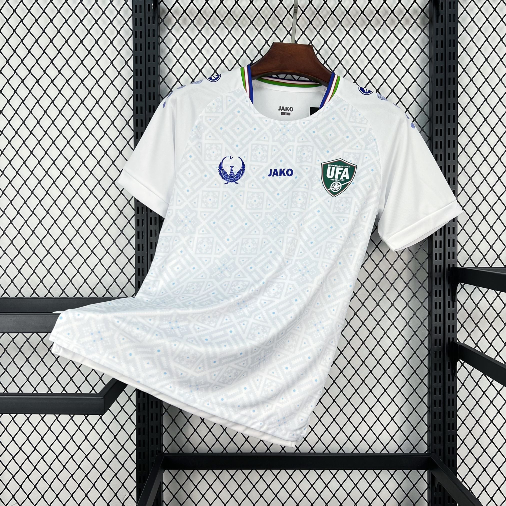 Maillot Ouzbékistan Coupe du Monde 2026 – Extérieur