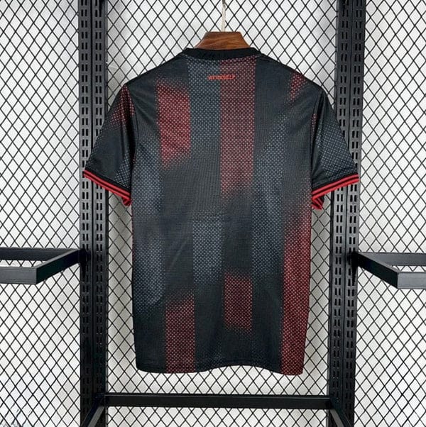 Maillot Bayer Leverkusen Bundesliga 2025/26 – Domicile