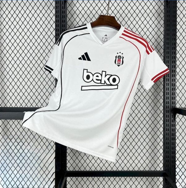 Maillot Beşiktaş 2025/26 – Extérieur
