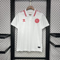 Camiseta de visitante de Dinamarca 2025/26