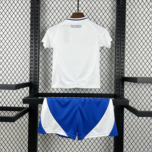 Kit Enfant Cruzeiro 2026/27 – Extérieur