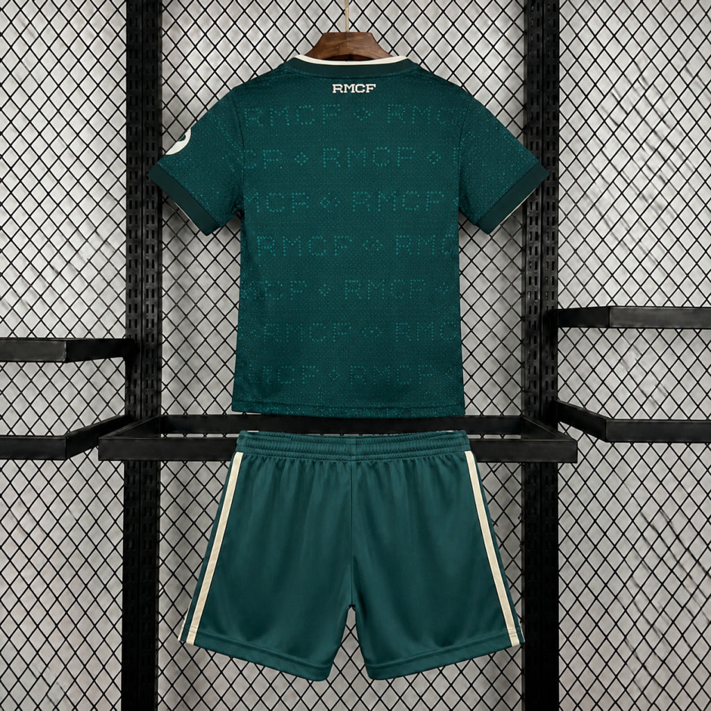 Kit Enfant Real Madrid 2026/27 – Extérieur