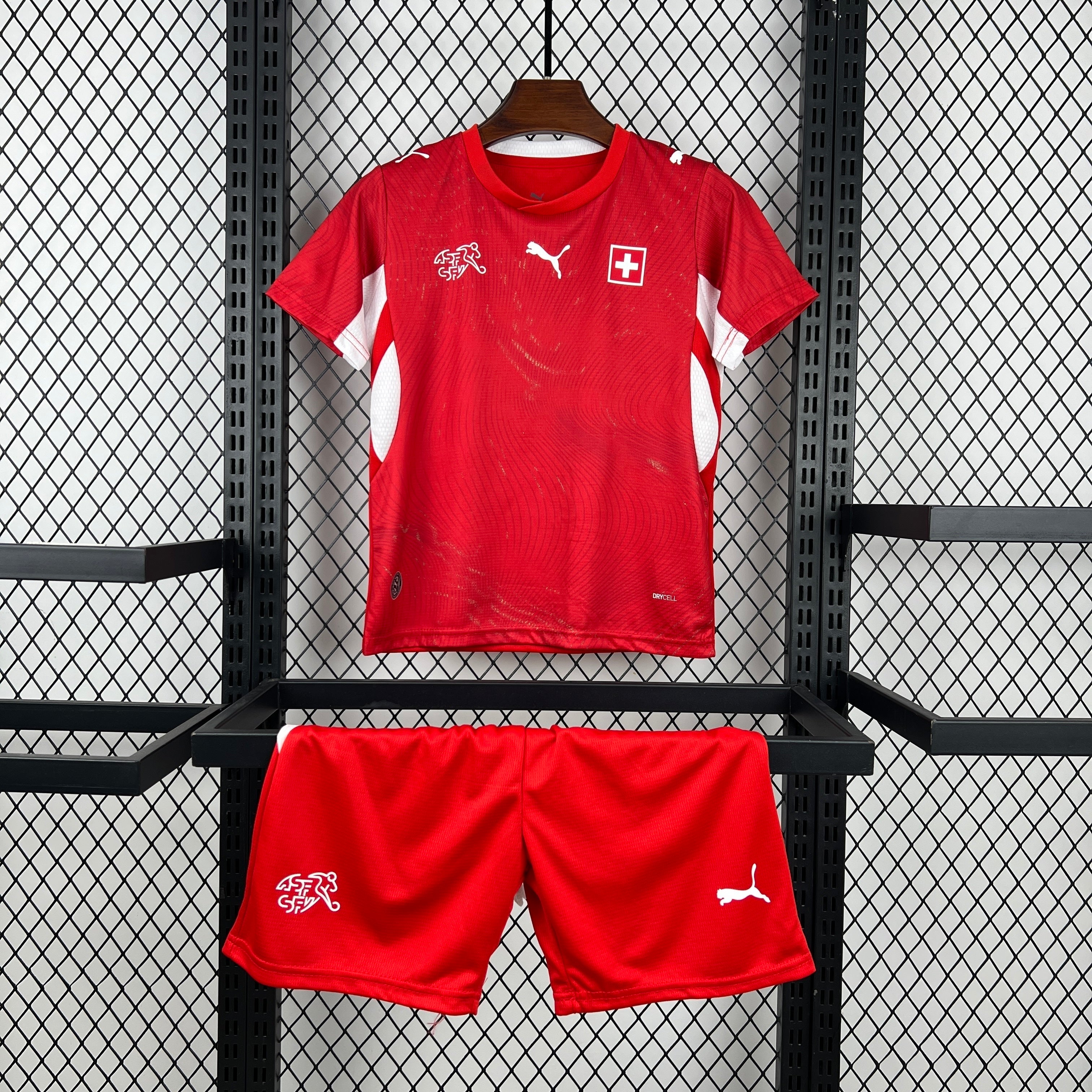 Kit Enfant Suisse Coupe Du Monde 2026 – Domicile