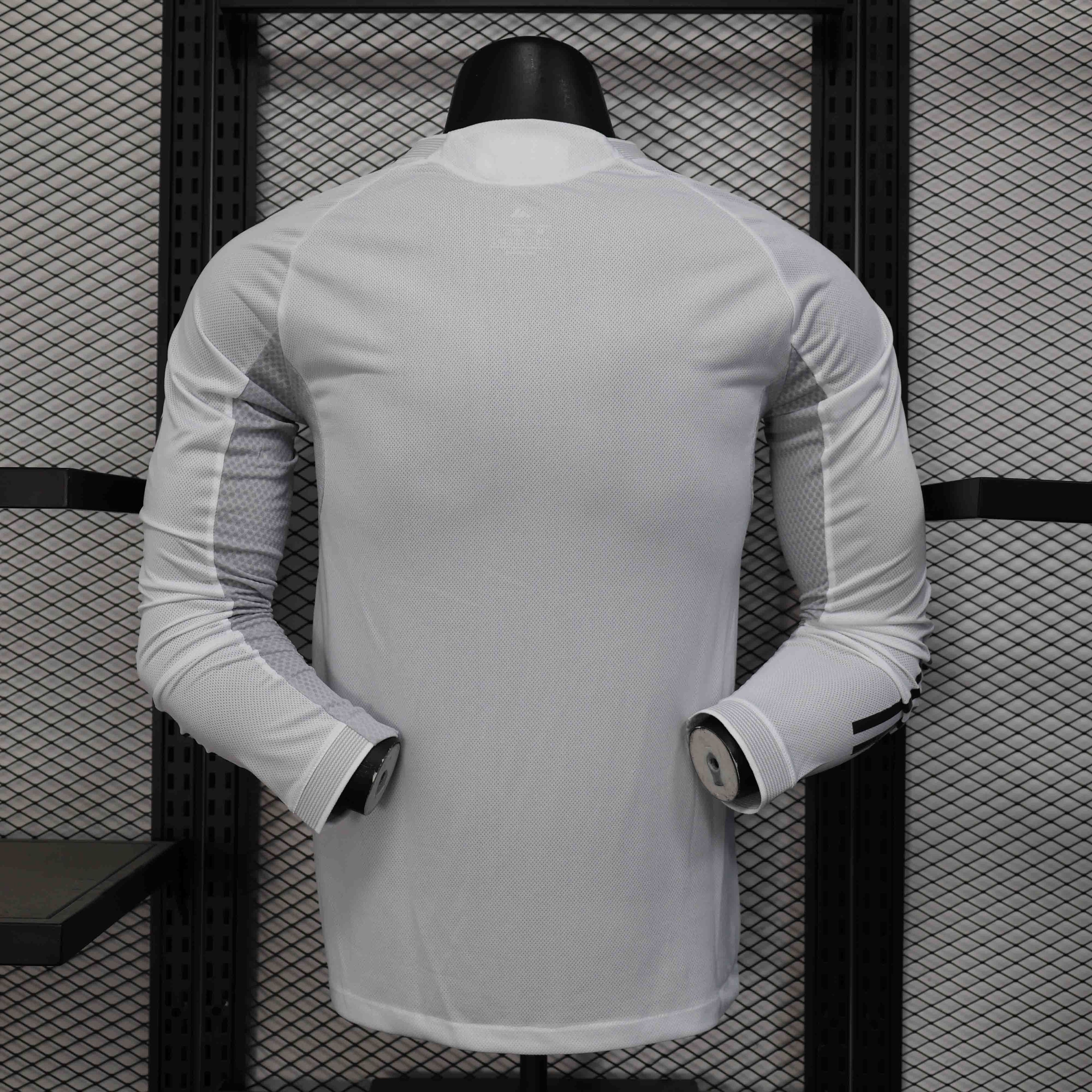 Maillot Real Madrid Manches Longues 2025/26 Domicile – Player Version