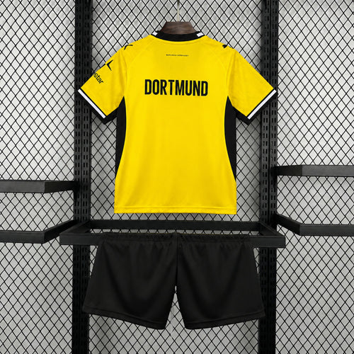Kit Enfant Borussia Dortmund 2026/27 – Domicile