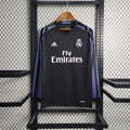Camiseta retro de visitante del Real Madrid 2016/17