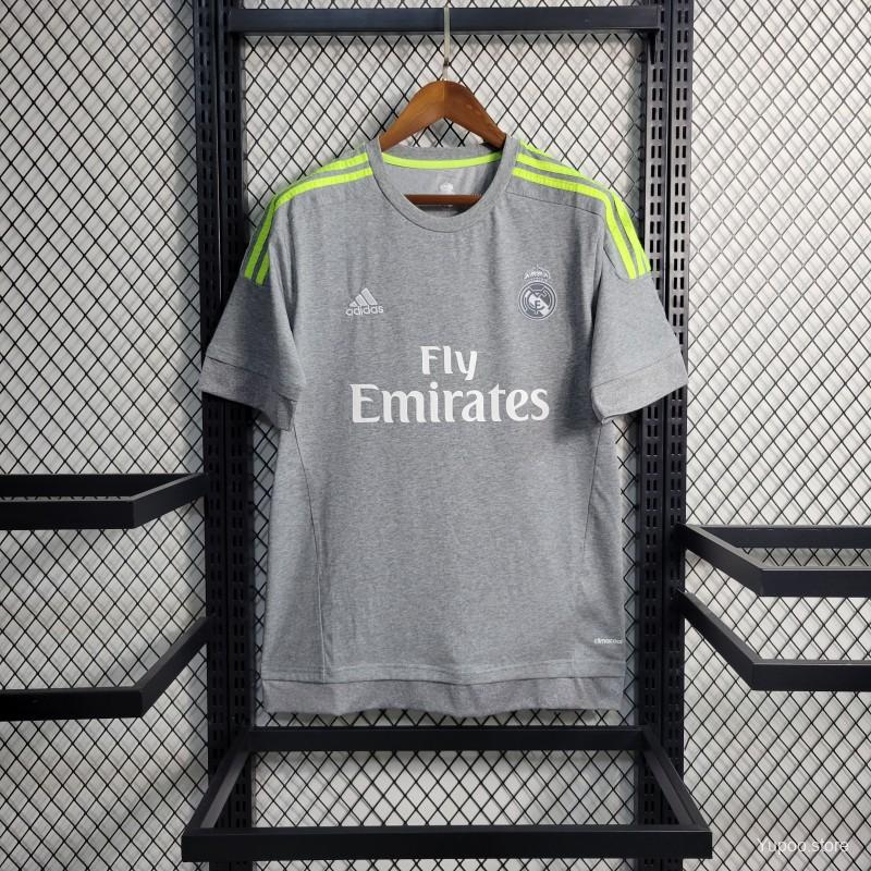 Camiseta retro del Real Madrid 2015/2016