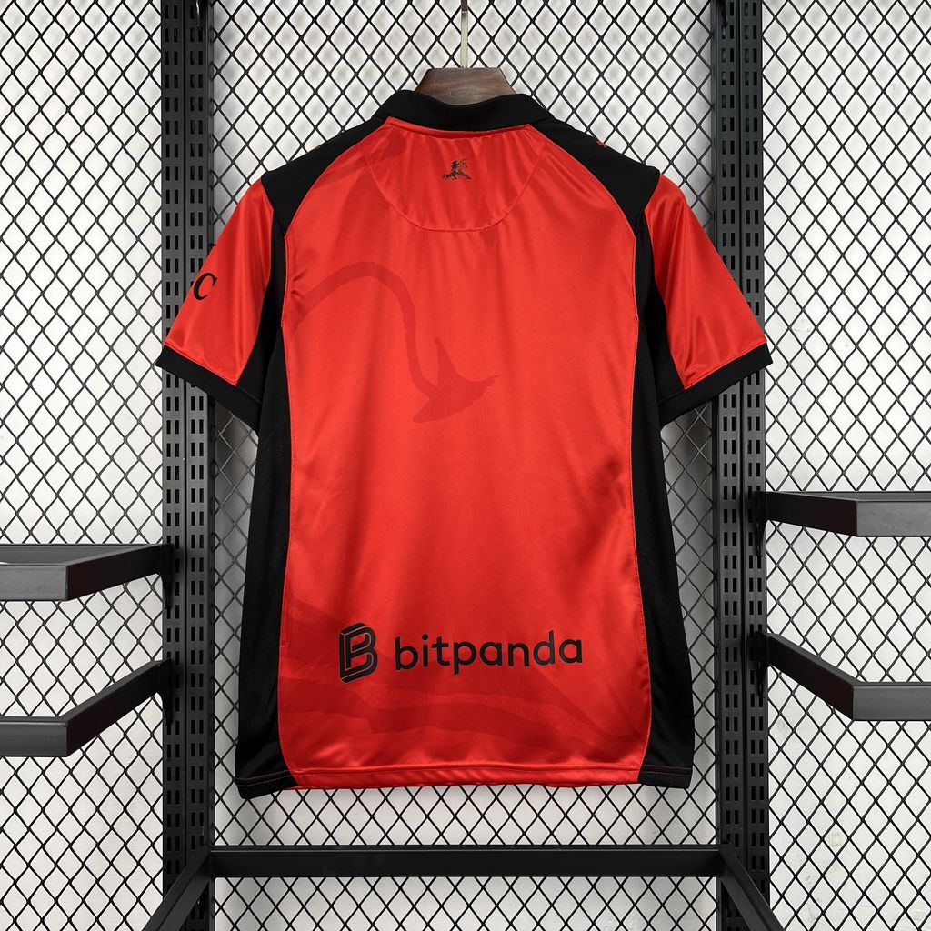 Tercera equipación del PSG para la Ligue 1 2025/26