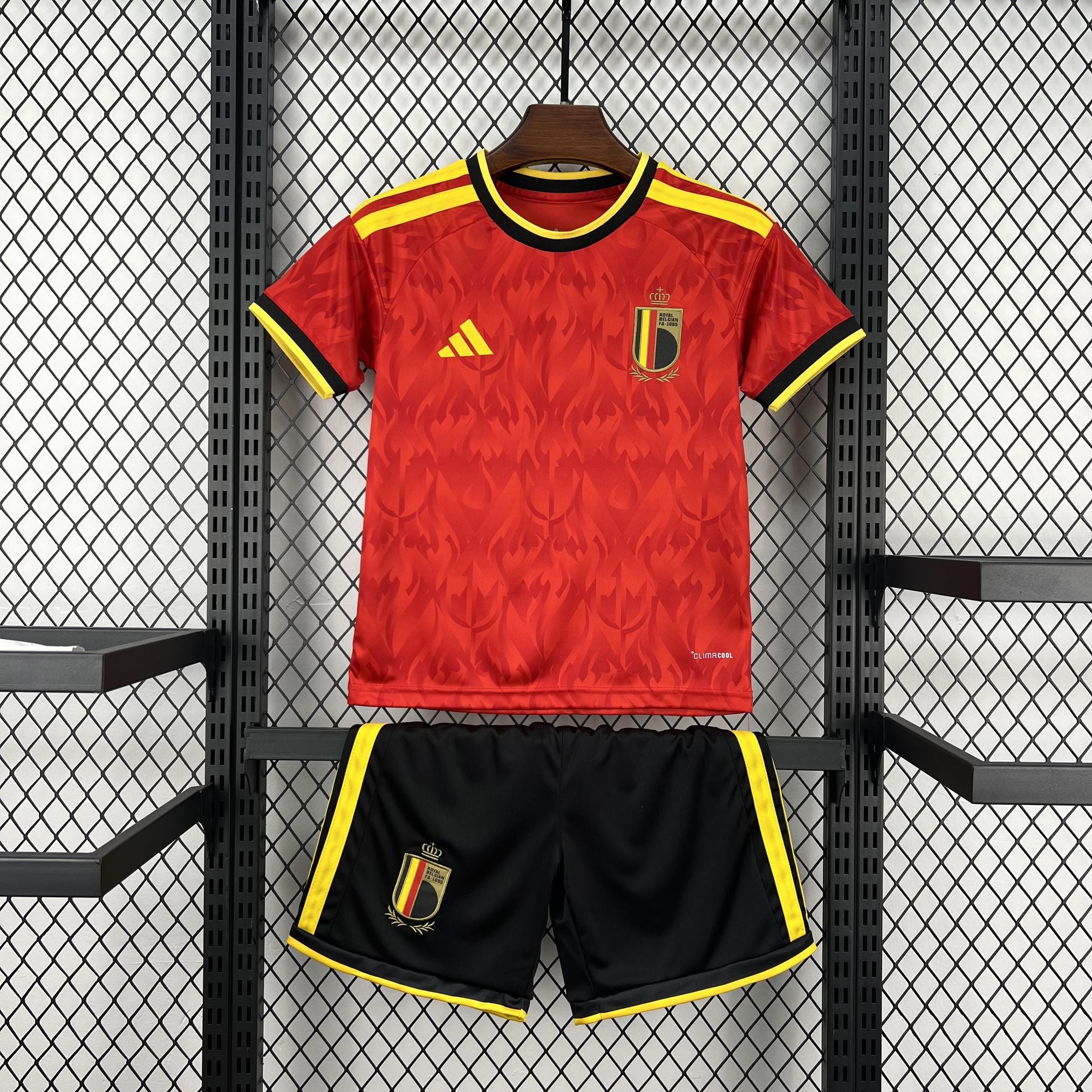 Kit Enfant Belgique Coupe Du Monde 2026 – Domicile
