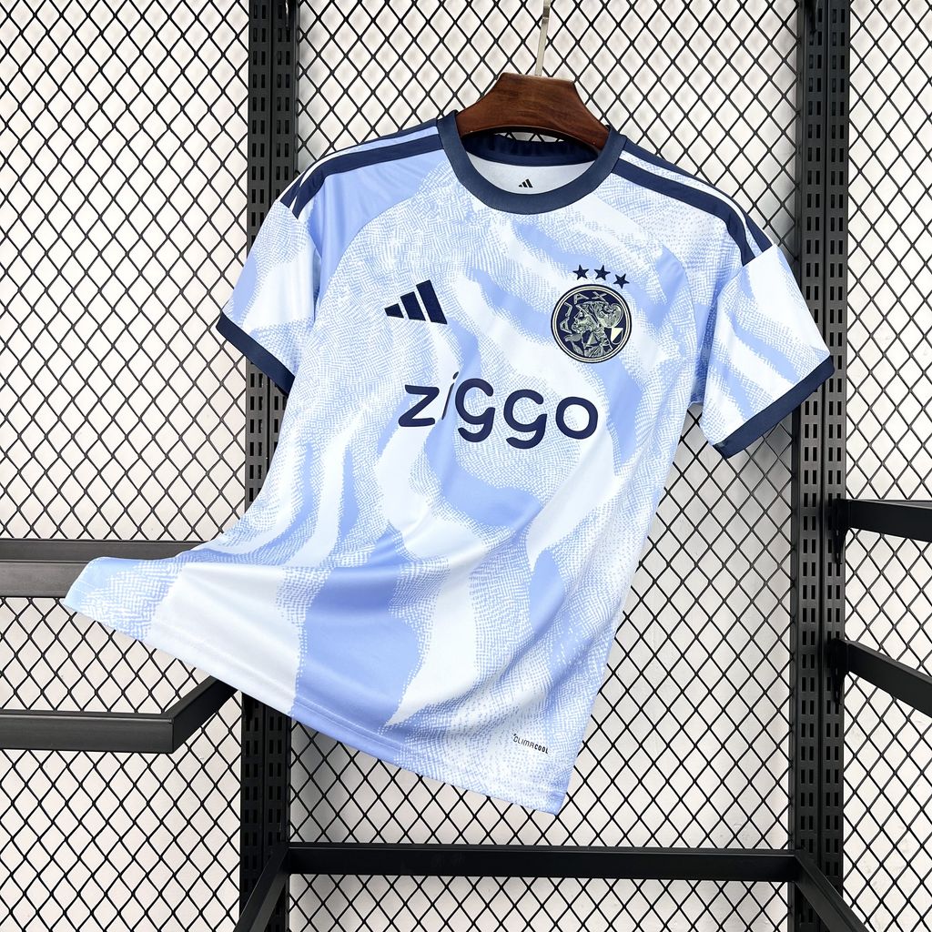 Tercera equipación del PSG para la Ligue 1 2025/26