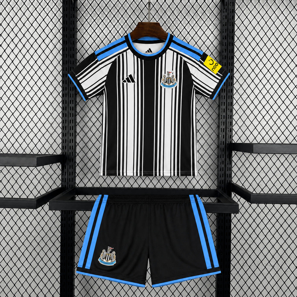 Kit Enfant Newcastle United 2026/27 – Domicile