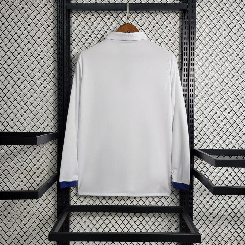 Camiseta retro de visitante del Real Madrid 2016/17
