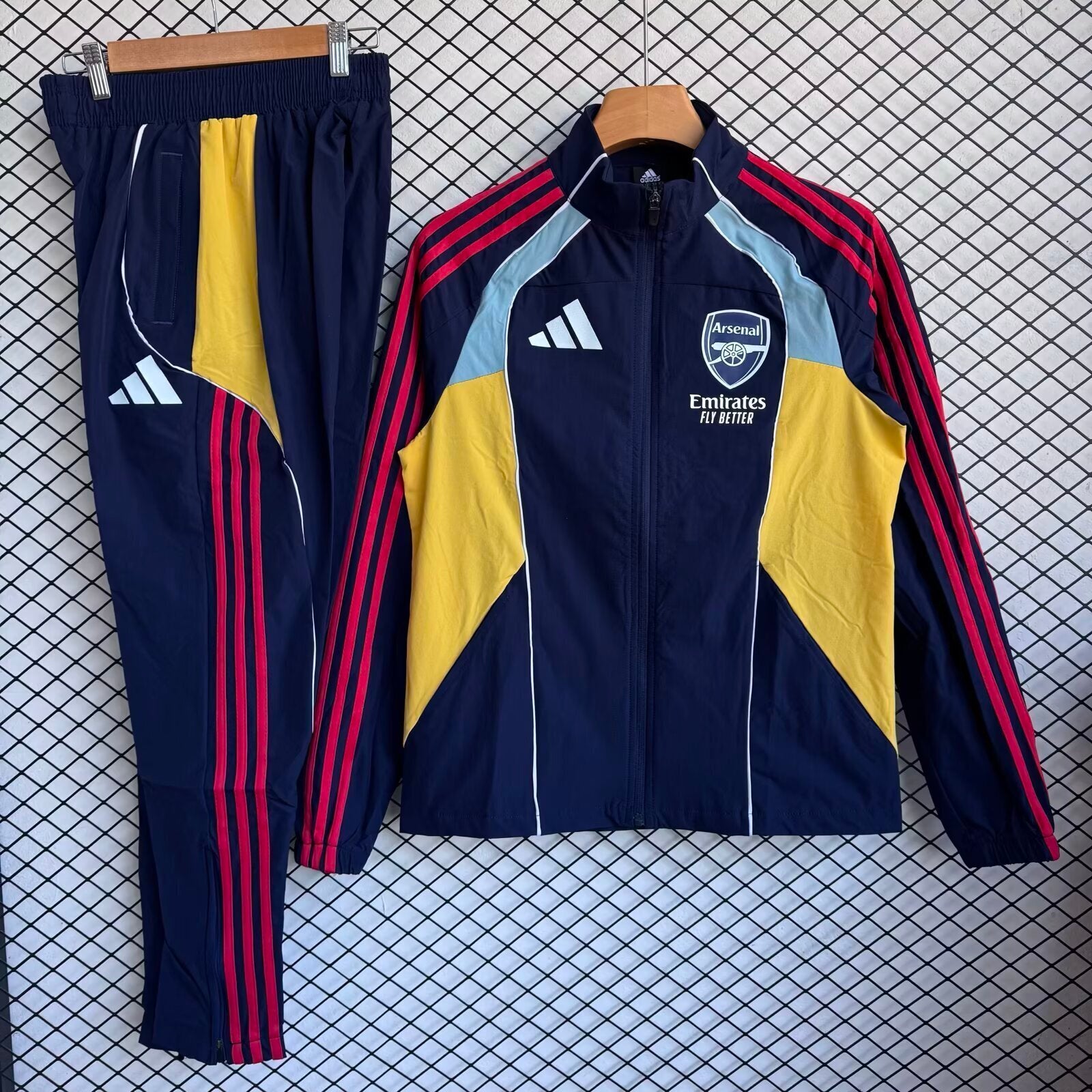 Arsenal 2025/26 Tracksuit