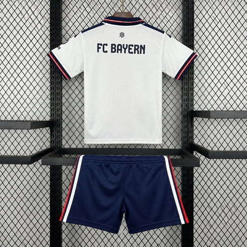 Kit Enfant Bayern Munich 2026/27 – Extérieur