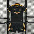 Kit Enfant Ajax 2026/27 – Extérieur