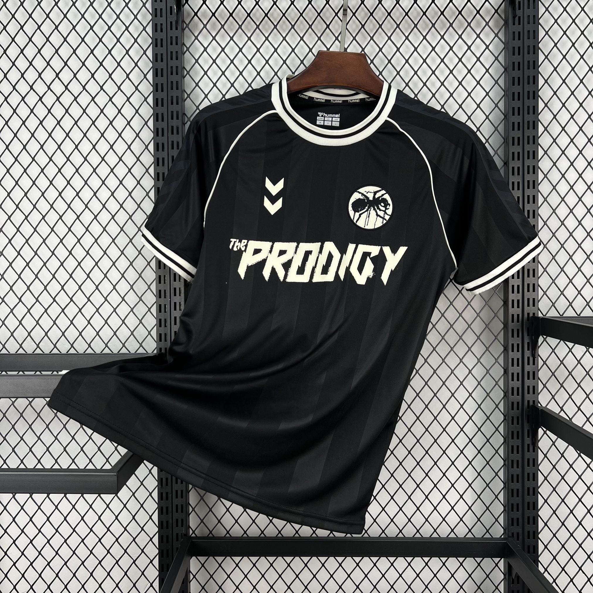 Maillot The Prodigy x Hummel 2026 – Edition Spécial